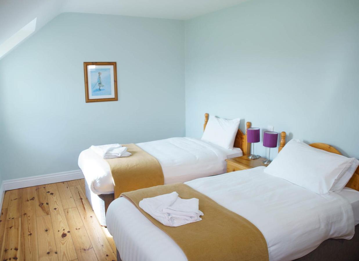 Courtyard 4 Bed By Trident Homes Holiday home Dingle